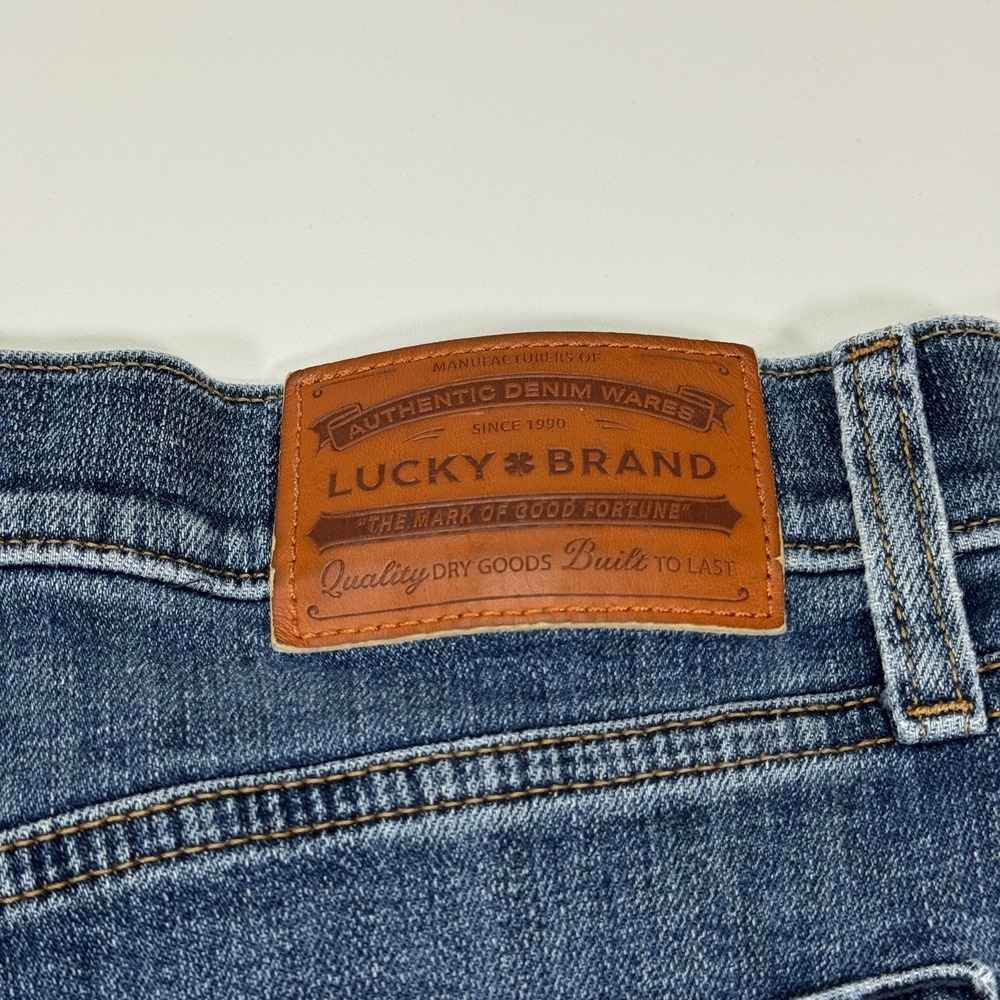 Lucky Brand 121 Slim Straight Mens Jeans 34x30 Blue Medium Wash Denim - Picture 3 of 16